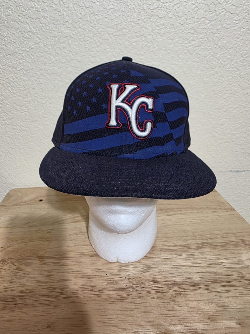 New Era KC 59Fifty Fitted Cap - Navy & Red Size 7 5/8